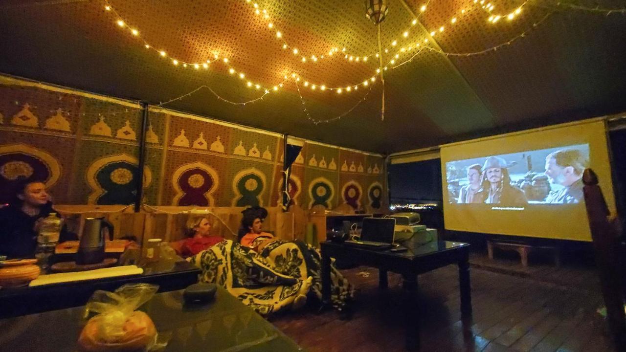 타가주트 Kekai Surf House 호스텔 외부 사진